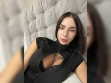 BabyDarii from bongacams