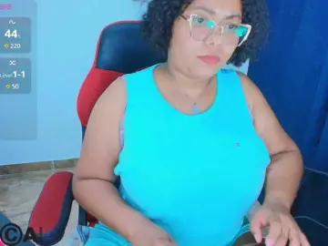 Bongacams Nude Webcam of Italy-boobs
