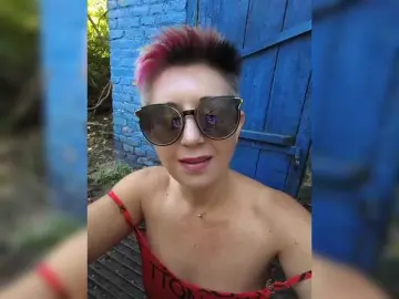 Bongacams Live Porn of BUSINKA-25