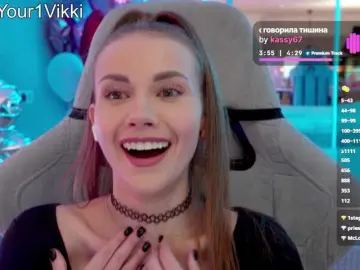 Bongacams Sex Chat of -VikkiL0vesCheese-