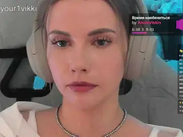 Bongacams Free Live Porn of -VikkiL0vesCheese-