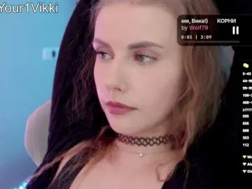 Bongacams Adult Webcam of -VikkiL0vesCheese-