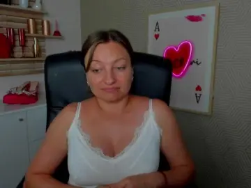 Bongacams Sex Chat of angelaLove13