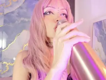 Bongacams Free Live Porn of MaddieStark