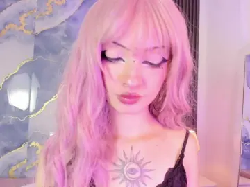 MaddieStark from bongacams