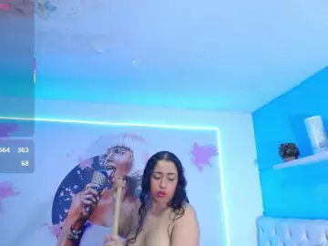 Bongacams Live Sex Cam of cristal-horny19