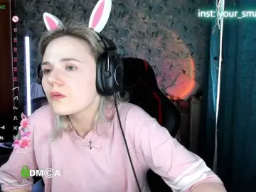 your-small-bunny from bongacams