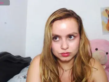 Bongacams Adult Video Chat of isabella-77