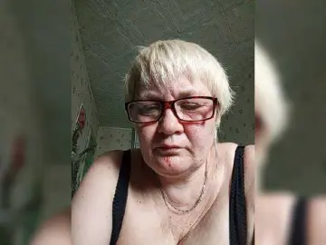 Bongacams Live Porn of HelenaGloss