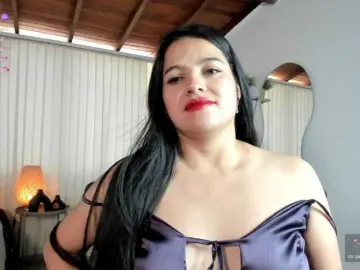 Bongacams Watch Live Sex Cams of Min-Yuna