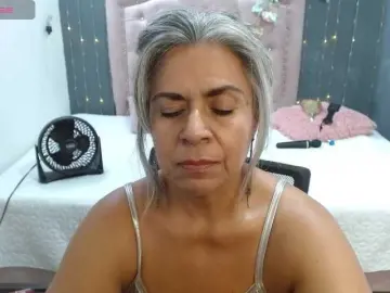 lalisha-96 from bongacams