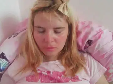 Bongacams Best live sex cam show of ElenaPleasure