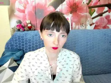 KathelinBrik from bongacams