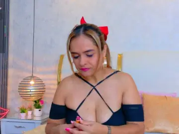 Bongacams Best live sex cam show of MarylinsVega