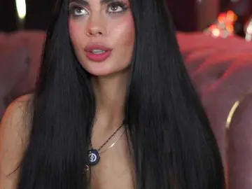 Bongacams Watch Live Sex Cams of RavennaDArcy