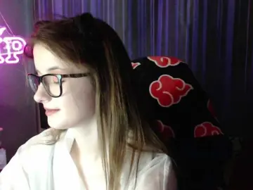 Bongacams Watch Live Sex Cams of Cherry-Luna