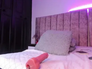 Bongacams Live Sex Cam of Amber-fox