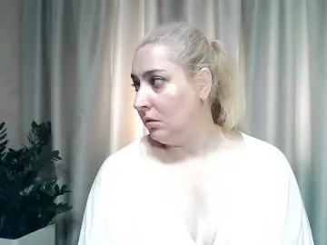Bongacams Adult Webcam of KickaIricka