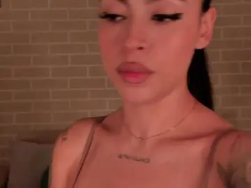 Bongacams Free Porn Cam of ChristineFord
