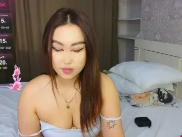 Bongacams Free Live Porn of DianaMoon