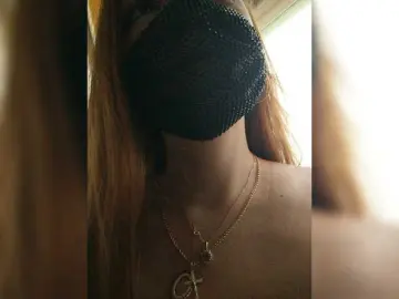 Bongacams Sex Cam of LolaTorr