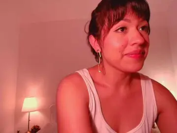 Melyzamek27 from bongacams