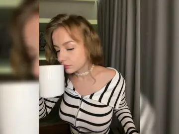 Bongacams Watch Live Sex Cams of xalaxala