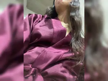 Bongacams Free Porn Cam of CheryelFoxx
