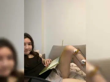 Bongacams Best live sex cam show of Renaw