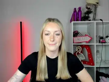 Bongacams Free Live Porn of EvelynBlond