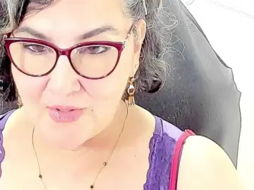 Bongacams Adult Webcam of cataleya-mom