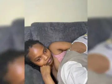 Bongacams Live Sex Cam of Curvy-maxy9