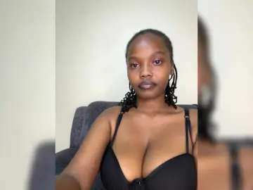 Bongacams Best live sex cam show of Curvy-maxy9