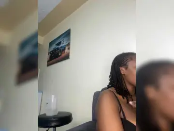 Bongacams Live Porn of Curvy-maxy9
