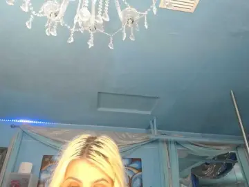 Bongacams Free Live Porn of adrianna_fox