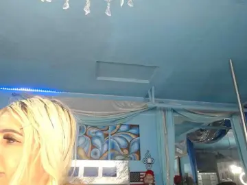 Bongacams Private Sex Chat of adrianna_fox