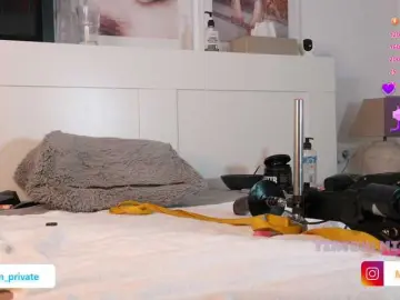 Bongacams Free Live Porn of Emmababe