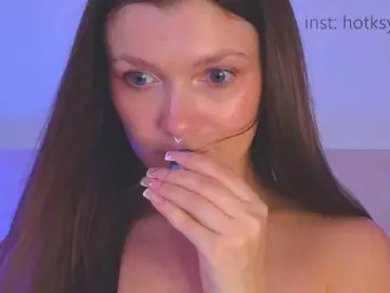 Bongacams Live Sex Cam of Hotksy