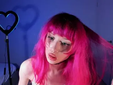 mnepohuyy from bongacams