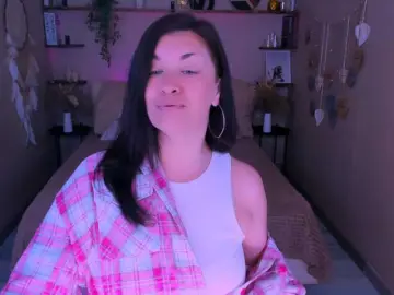 Bongacams Free Porn Cam of AnaMills
