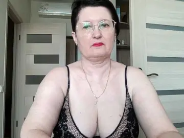 Bongacams Nude Webcam of HotMilfPussy