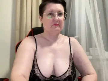 Bongacams Watch Live Sex Cams of HotMilfPussy