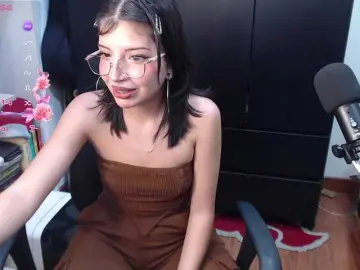 Bongacams Live Sex of BiiHoney
