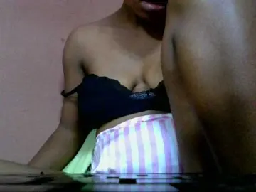 Estela from bongacams