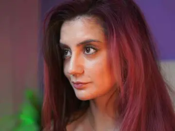 Bongacams Best live sex cam show of SabrinaHope
