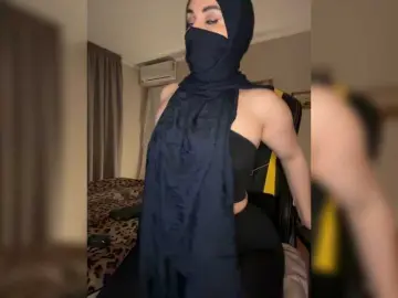 Plennica from bongacams