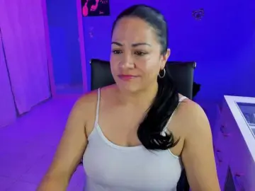 Bongacams Nude Webcam of SkaterGal