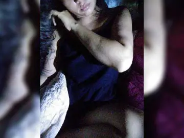 Bongacams Adult Webcam of XXhornywetprincess99XX