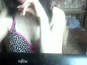 Bongacams Live Sex Cam of LynnYana