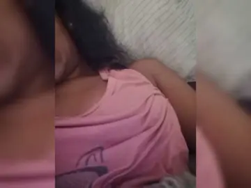 Bongacams Live Sex Cam of IndianBeaut